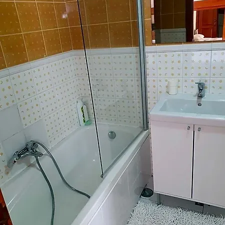 Do Ermal Hostal