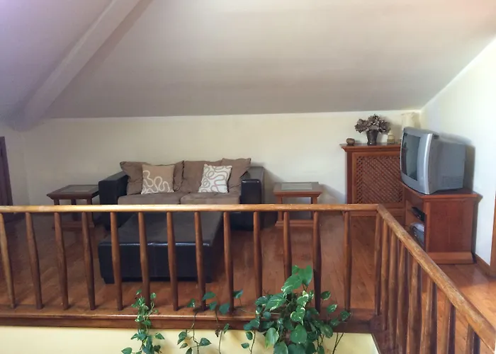 Do Ermal Хостел *